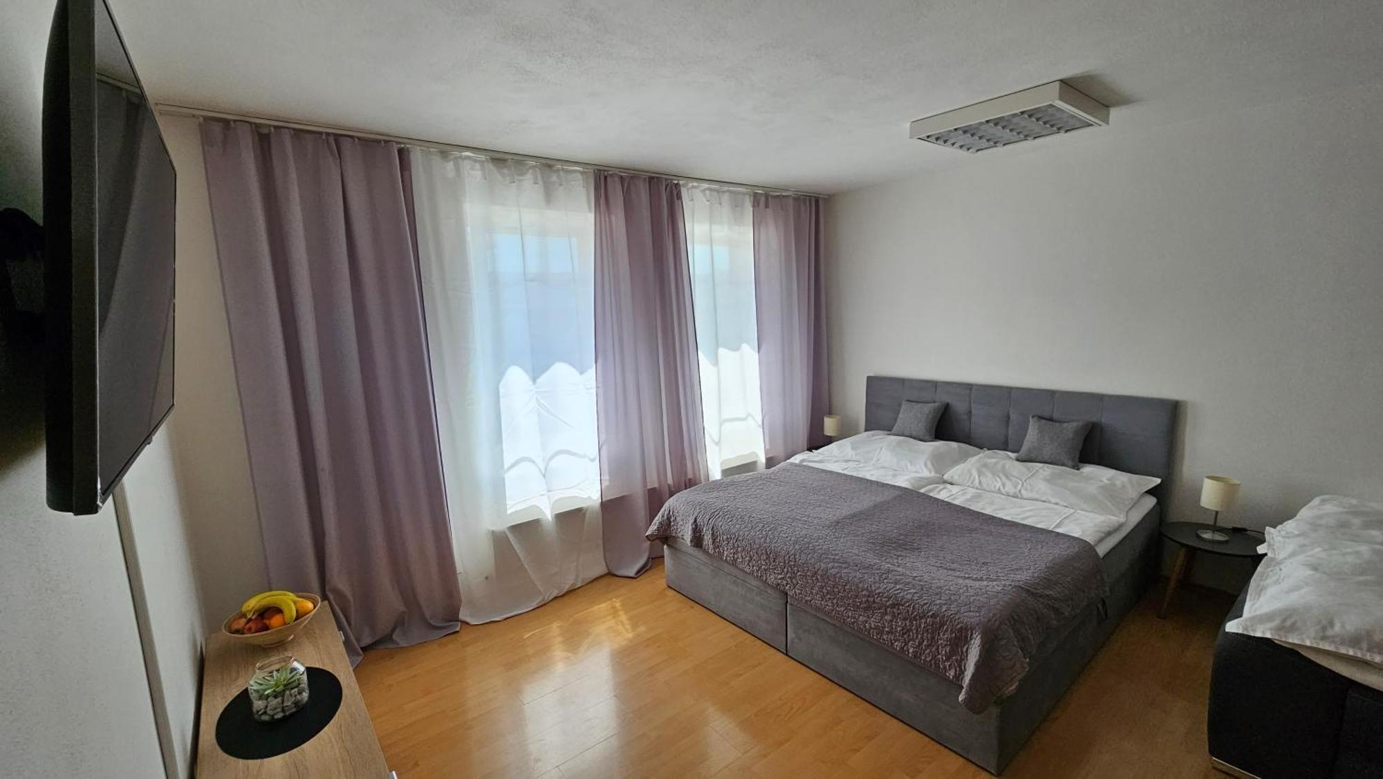 Apartmany V Zlatej Ulicke บอยนิตแซ ภายนอก รูปภาพ