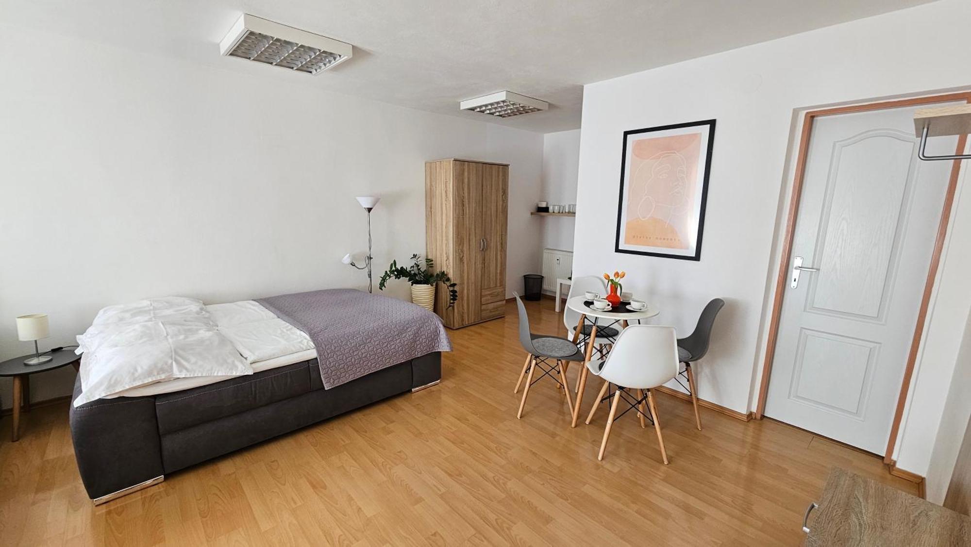Apartmany V Zlatej Ulicke บอยนิตแซ ภายนอก รูปภาพ