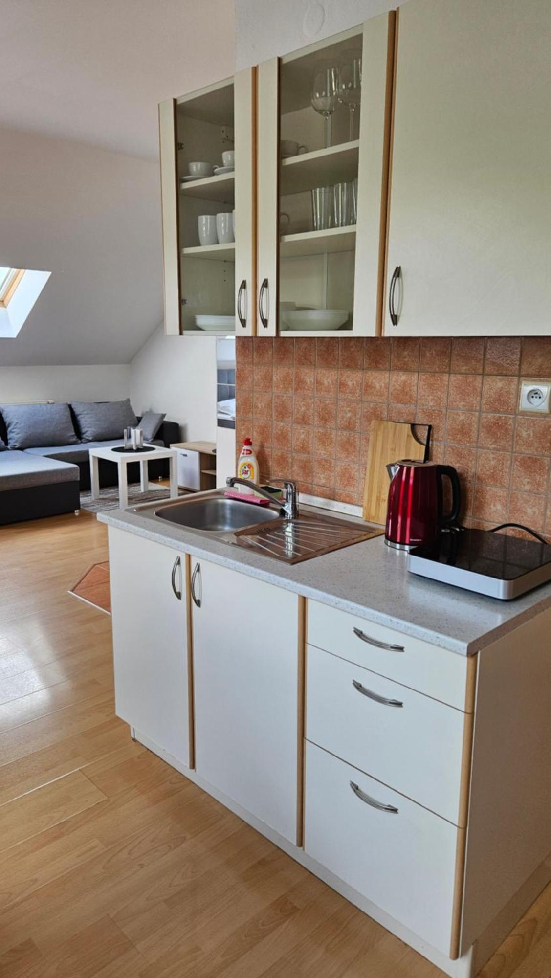 Apartmany V Zlatej Ulicke บอยนิตแซ ภายนอก รูปภาพ