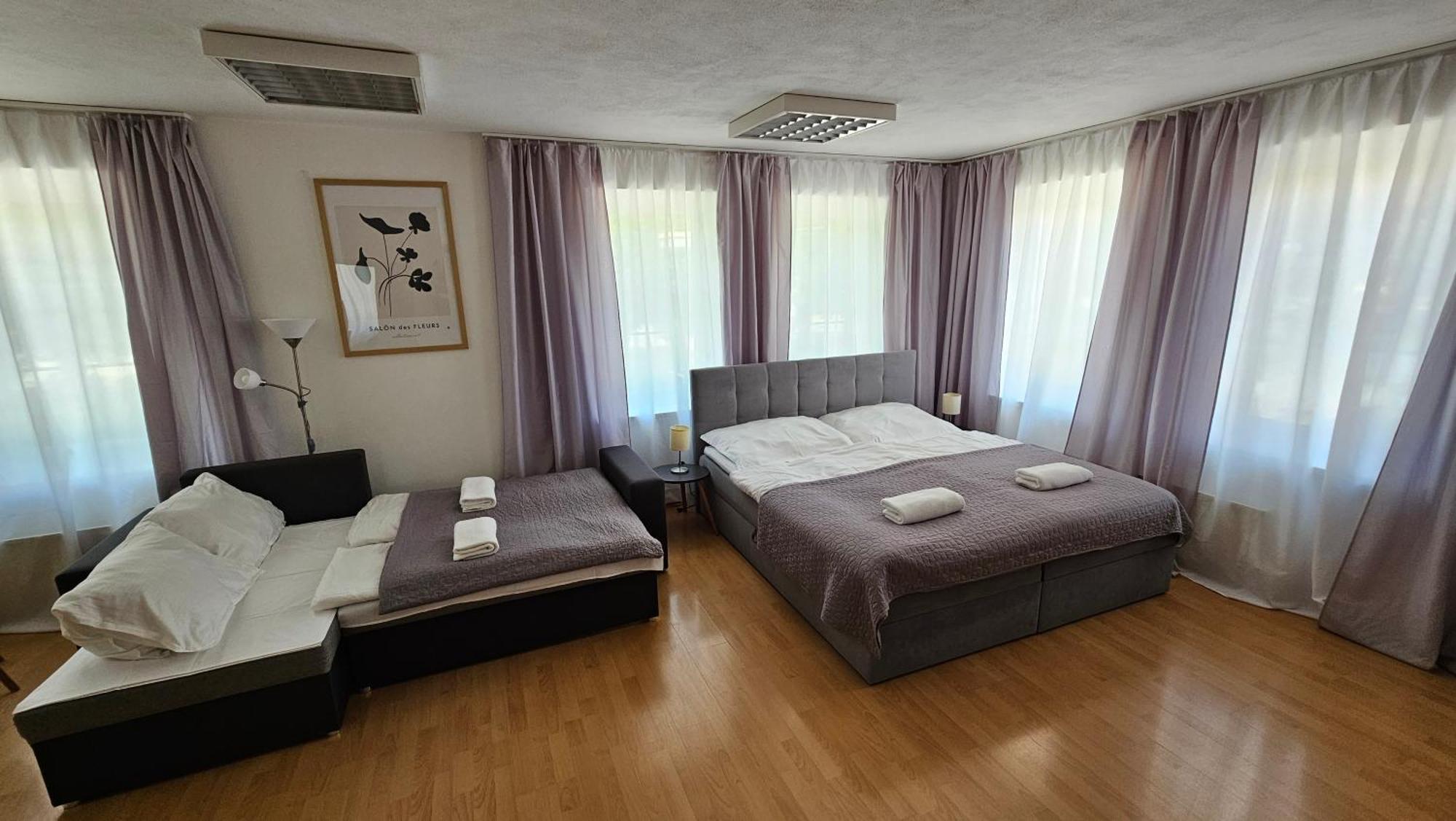 Apartmany V Zlatej Ulicke บอยนิตแซ ภายนอก รูปภาพ