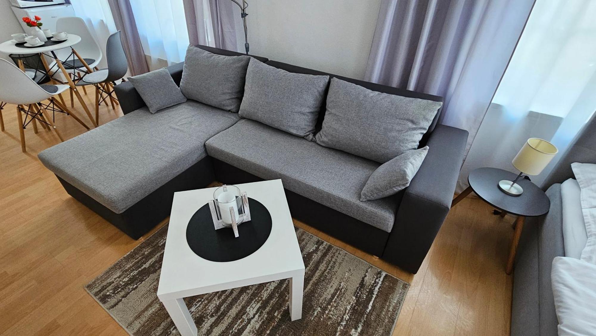 Apartmany V Zlatej Ulicke บอยนิตแซ ภายนอก รูปภาพ