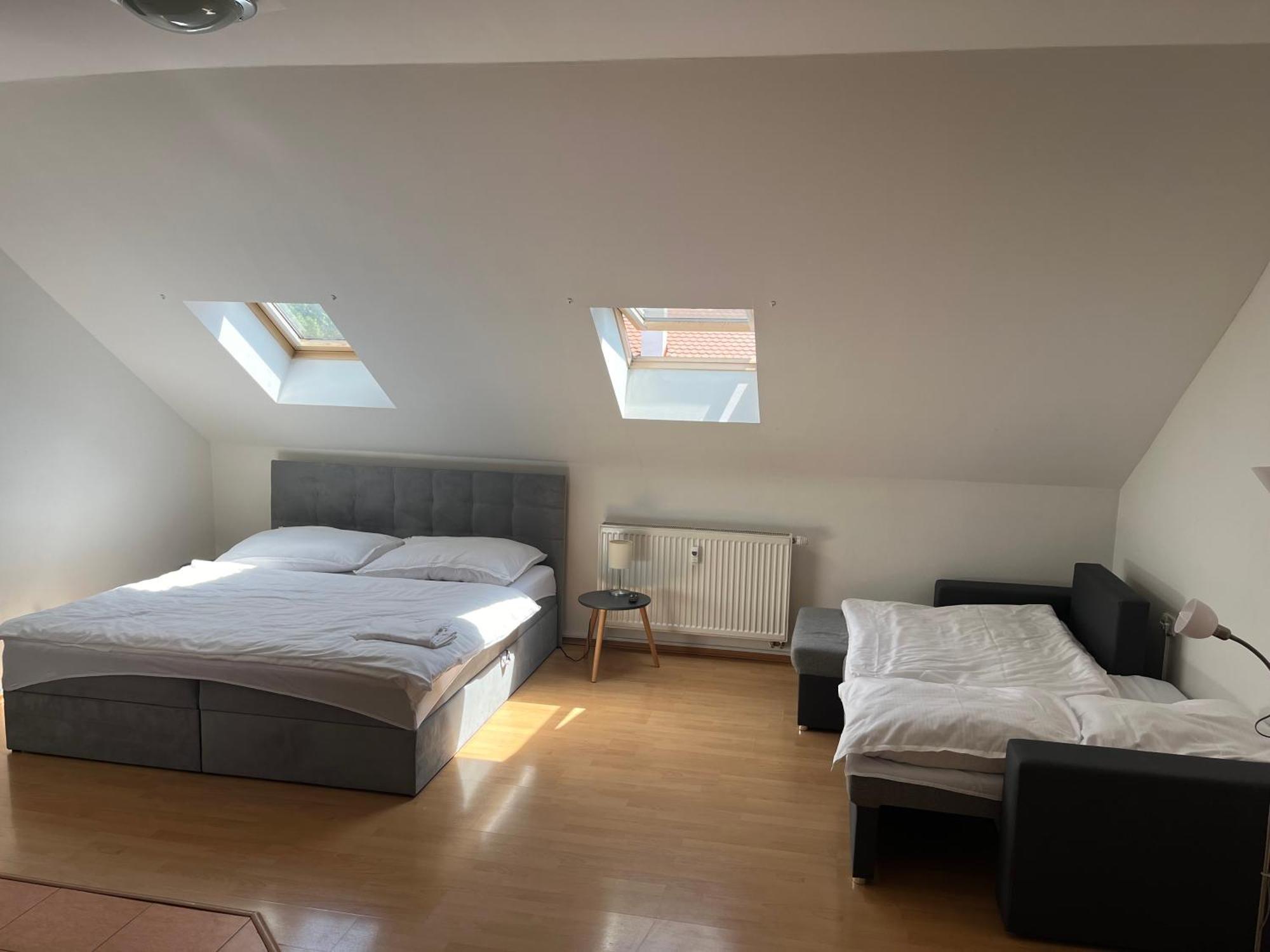 Apartmany V Zlatej Ulicke บอยนิตแซ ภายนอก รูปภาพ
